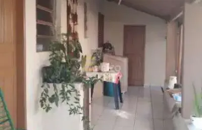 Casa com 3 quartos à venda na Rua João Carazzolle, --, Parque das Colinas, Valinhos