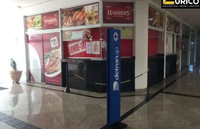 Sala à venda no centro comercial caribe center em valinhos/sp