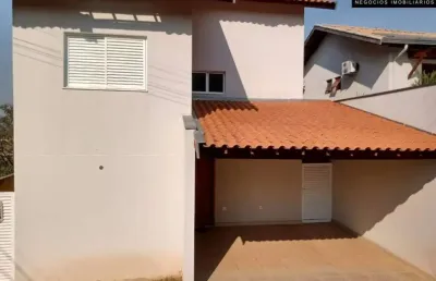 Casa à venda no condomínio residencial colina dos coqueiros em valinhos/sp
