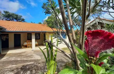 Casa a venda com 03 quartos - bairro caixa d´agua em vinhedo/sp