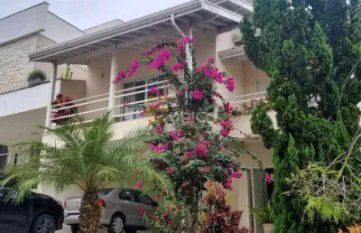 Casa a venda com quatro dormitórios sendo duas suítes no condomínio vila di treviso em vinhedo/sp