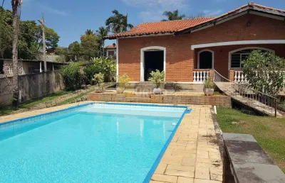 Chácara / sítio com 3 quartos à venda na Rua das Rosas, --, Pinheirinho, Vinhedo