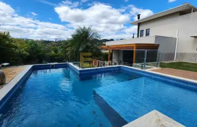 Casa térrea de alto padrão a venda em vinhedo condomínio ipê velho