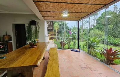 Casa a venda com 03 suites - condomínio delle stelle em louveira