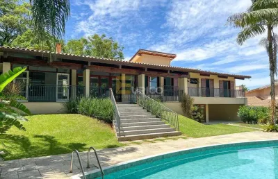 Casa de luxo com 4 suítes à venda no condomínio marambaia- vinhedo sp