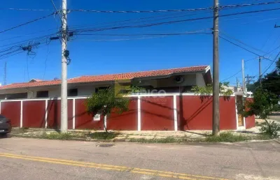 Casa de esquina com piscina na vila liberdade - jundiai -sp
