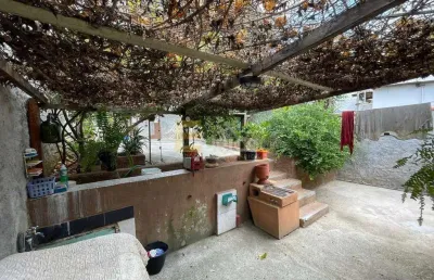 Casa com 3 quartos à venda na Rua Doze de Outubro, --, Vila Santana, Valinhos