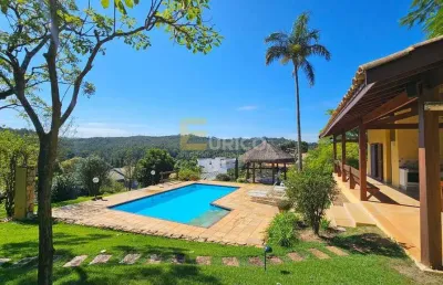 Casa a venda com 03 suítes no condomínio chácaras do lago em vinhedo/sp