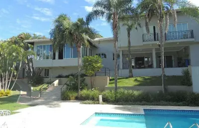 Casa alto padrão à venda no condomínio marambaia em vinhedo - sp