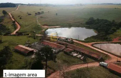 Sitio espetacular a venda com múltiplas construções em itú/sp