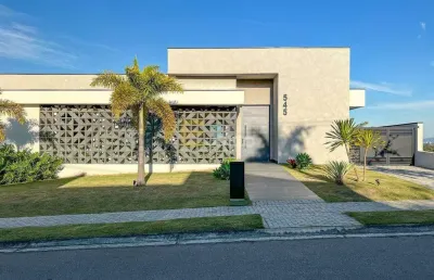 Casa de luxo à venda no condomínio campo de toscana em vinhedo
