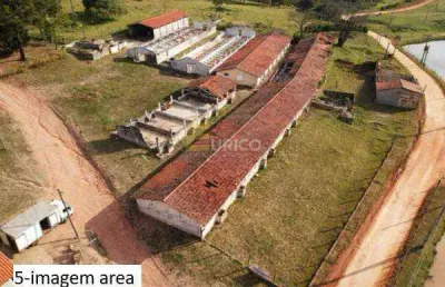 Sítio espetacular à venda com múltiplas construções - itu