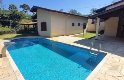 Excelente casa térrea para locação no condomínio marambaia em vinhedo/sp