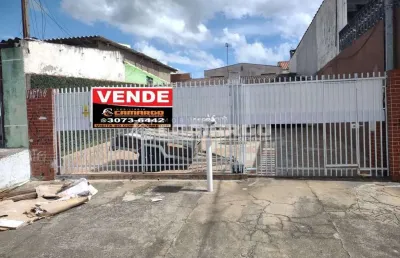 Casa residencial / pinheirinho não averbada proxima nicola pelanda