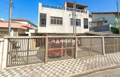 Casa sobreposta alta com 4 dormitórios no bairro da aparecida em santos