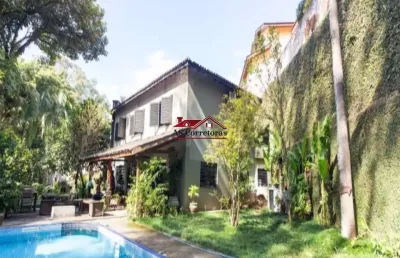 Excelente casa à venda no parque dos príncipes, em uma rua super arborizada que proporciona um ambiente de bem-estar único!