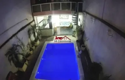 Casa com 4 quartos à venda na Avenida Prefeito Hirant Sanazar, 909, Umuarama, Osasco