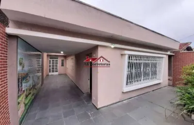Casa térrea totalmente isolada à venda  no jaguaré.