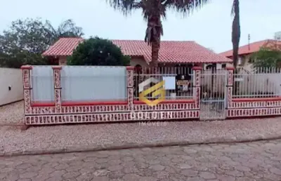 Casa com 2 dormitórios à venda, 139 m² por r$ 550.000,00 - universitário - tijucas/sc