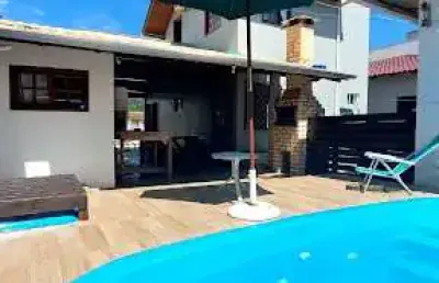 Casa com 3 quartos para alugar na Rua Vereador Manoel José dos Santos, Zimbros, Bombinhas