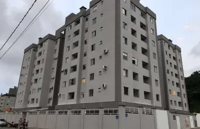 Apartamento em camboriú no bairro são francisco de assis com 02 dormitórios