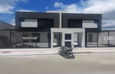 Sobrado em camboriú no bairro são francisco de assis