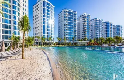 O brava home resort é um empreendimento residencial que contempla sete pares de torres