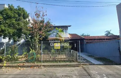 Sobrado à venda 307.50 m  no centro  de camboriú  -  sc
