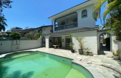 Casa com 4 quartos para alugar na passeio dos coqueiros, 226, riviera de são lourenço, bertioga por r$ 16.000