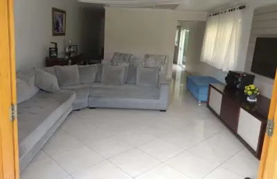 Casa com 3 quartos à venda na Lupercio De Miranda, R, Campestre, Santo André