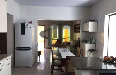 Casa com 3 quartos à venda na Monteiro Junior, R, Centro, Caraguatatuba