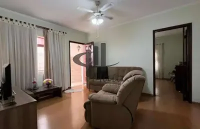 Casa com 2 quartos à venda na Das Bandeiras, R, Olímpico, São Caetano do Sul