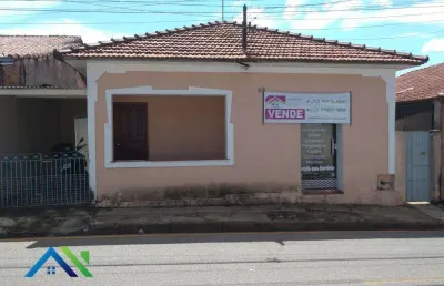 Casa com 3 quartos à venda no Centro, Boituva 