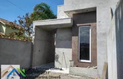 Casa nova à venda na praia, com 2 quartos em caraguatatuba-sp