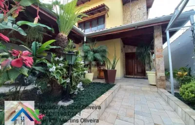 Casa triplex alto padrão à venda na praia em são sebastião