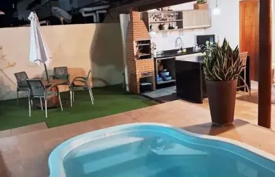 Excelente 4 suítes, piscina privativa e espaço gourmet.