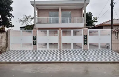 Sobreposta térrea c/ 02 dormitórios, rádio clube em santos