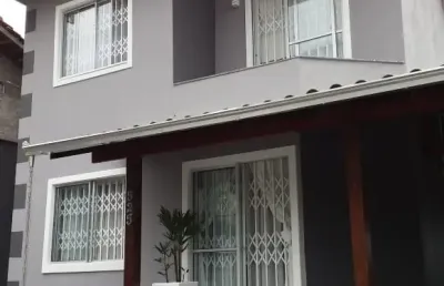 Lindo sobrado à venda no paranaguamirim - joinville sc