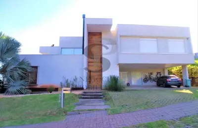 Casa à venda no condomínio campo de toscana em vinhedo/sp