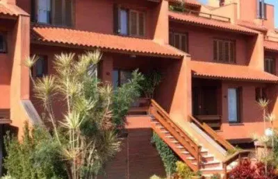 Casa em condomínio fechado com 3 quartos à venda na avenida cai, 735, cristal, porto alegre por r$ 1.820.000