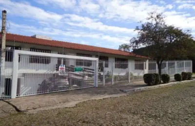 Casa com 7 quartos à venda na rua omagua, 68, vila assunção, porto alegre por r$ 2.870.000