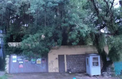 Casa com 3 quartos à venda na rua barão de cerro largo, 545, menino deus, porto alegre por r$ 2.128.000