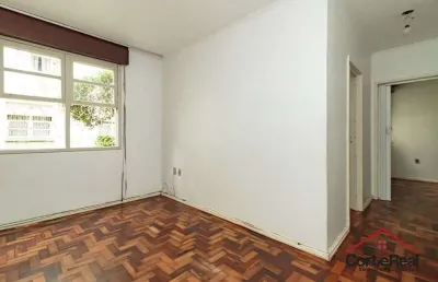 Apartamento com 2 quartos à venda na rua morretes, 88, santa maria goretti, porto alegre por r$ 205.000