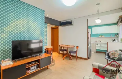 Apartamento com 2 quartos à venda na rua doutor timóteo, 891, moinhos de vento, porto alegre por r$ 650.000