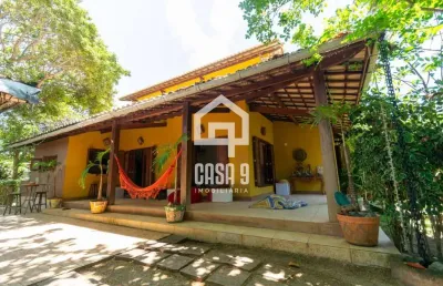 Casa solta próximo da vila e 80 metros da praia a venda em imbassai bahia