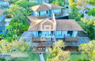 Casa a venda condomínio alto da enseada com piscina privativa em praia do forte bahia