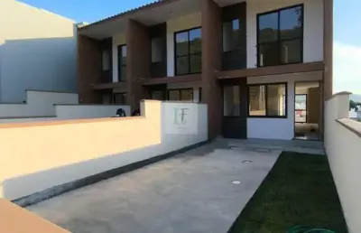 Casa com 2 quartos à venda na Rua Mathias Schell, 1, Sertão do Maruim, São José