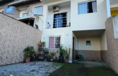 Casa com 2 quartos à venda na Rua Celésio Michels, 1, Forquilhas, São José
