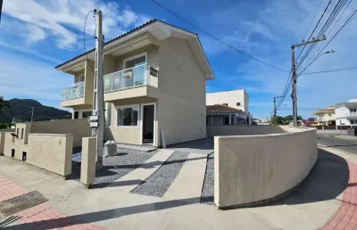 Casa com 2 quartos à venda na Rua Herondi Maran, 1, Bela Vista, Palhoça