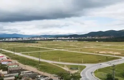 Terreno industrial na pedra branca - palhoça com viabilidade comercial e industrial